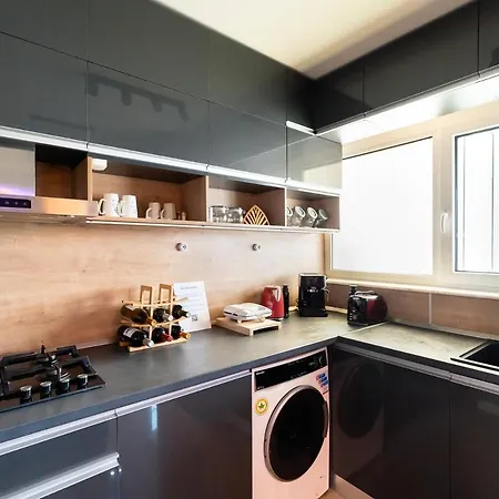 Ultra Modern 2br - Walk Downtown And Everywhere! Bükreş