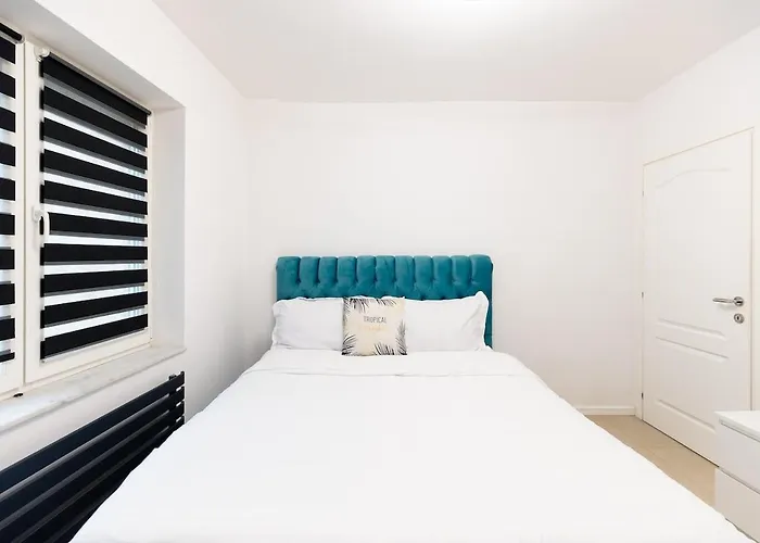 Ultra Modern 2br - Walk Downtown And Everywhere! * 부쿠레슈티