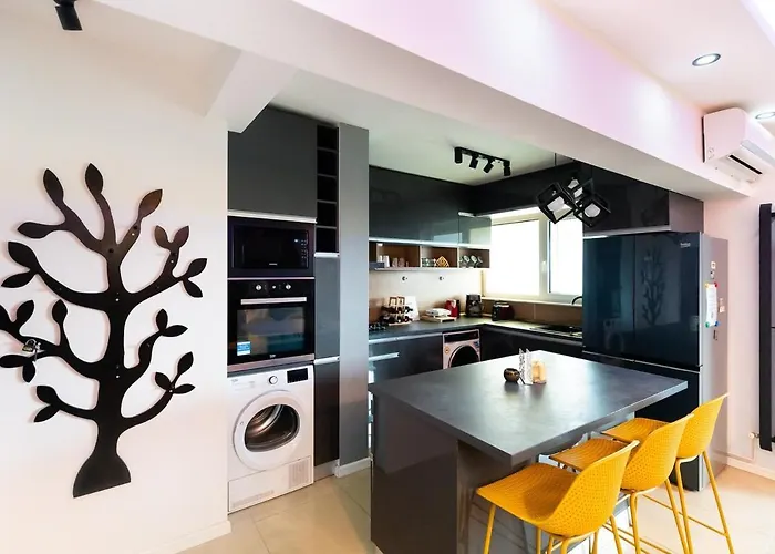 Ultra Modern 2br - Walk Downtown And Everywhere! * Bucharest